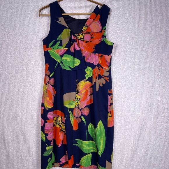 Trina Turk Floral Clemente Water Lily Twist Back Sheath Dress Multicolor Size 6 - Picture 2 of 12